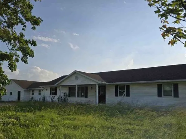 10275 N County Road 600 E, Butlerville, IN 47223