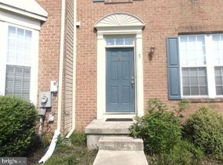5 Saddle Ln, Sicklerville, NJ 08081