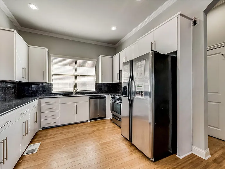4432 Bowser Ave #C — Photo 6