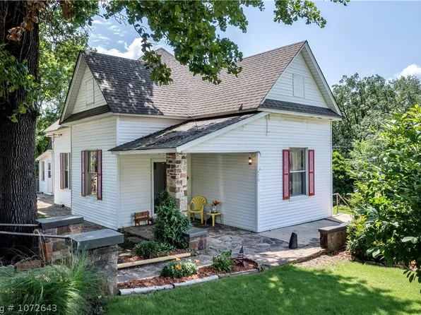 870 N Bennett Ave, Booneville, AR 72927
