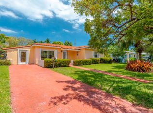 715 Myrtlewood Ln, Key Biscayne, FL 33149