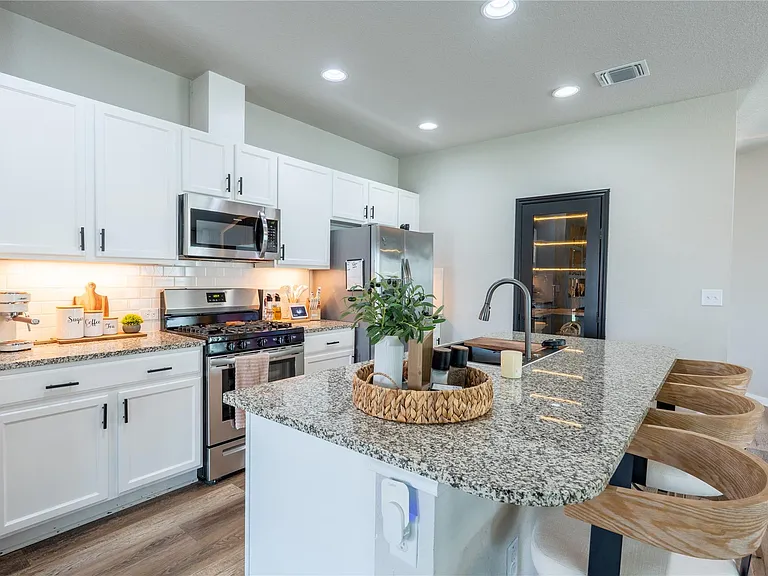 123 Stellamar Dr — Photo 14