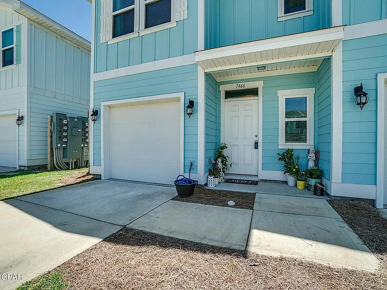 7466 Shadow Lake Dr — Photo 2