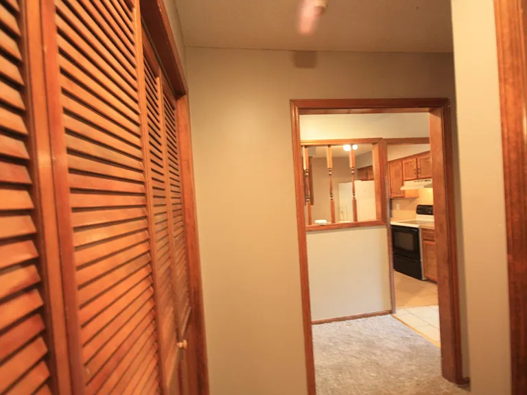 11808 Caenen St — Photo 3