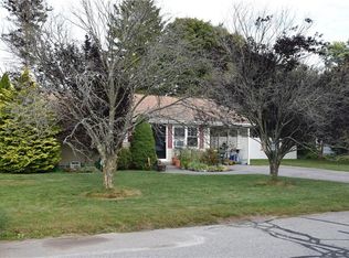 11 Sprague St, Smithfield, RI 02828
