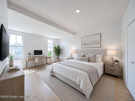 5th image of 40 McLaughlin St