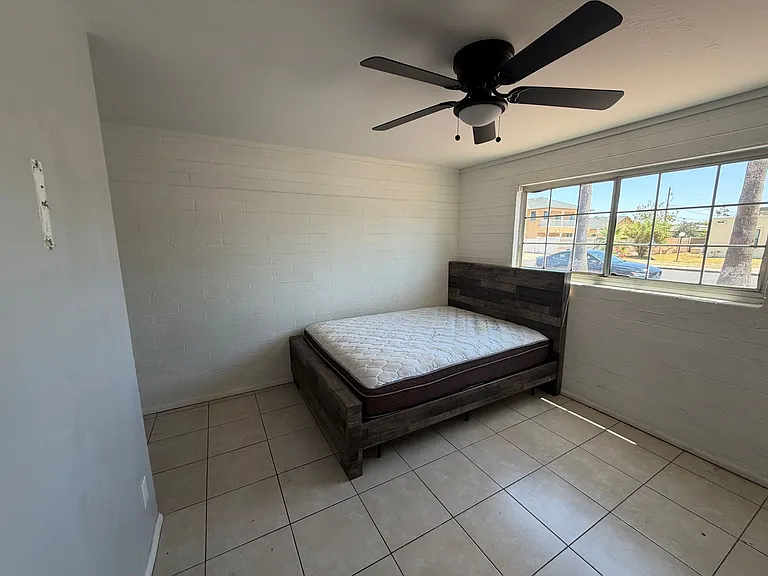 2150 W Missouri Ave #109 — Photo 9