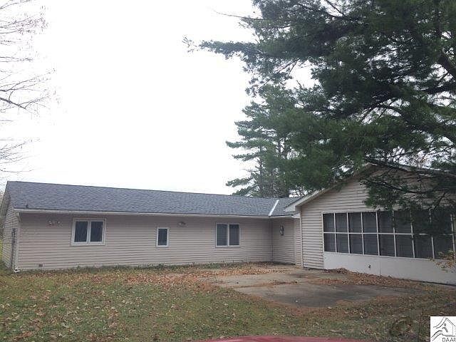 1st image of 8871 Lynn Ln