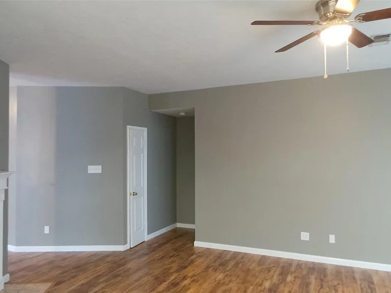 4918 Sterling Xing — Photo 10