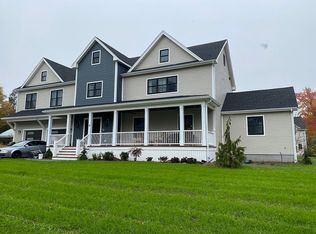 24 Beacon St, Wilmington, MA 01887