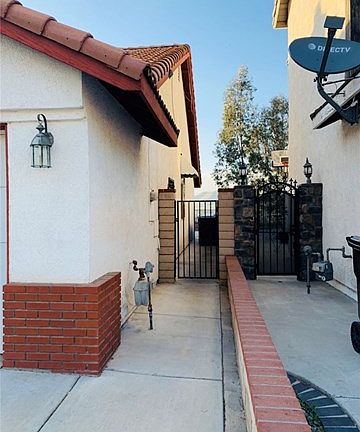 3rd image of 8115 Whitney Dr