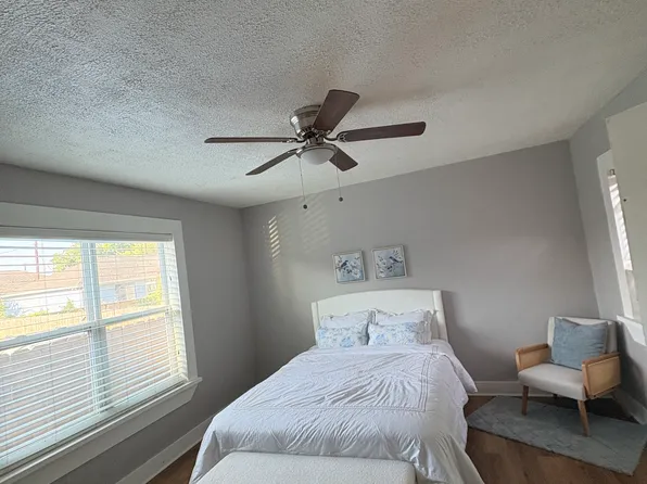 2212 Terry St #1, Houston, TX 77009
