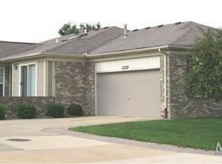 18094 Port Salem Dr, Macomb, MI