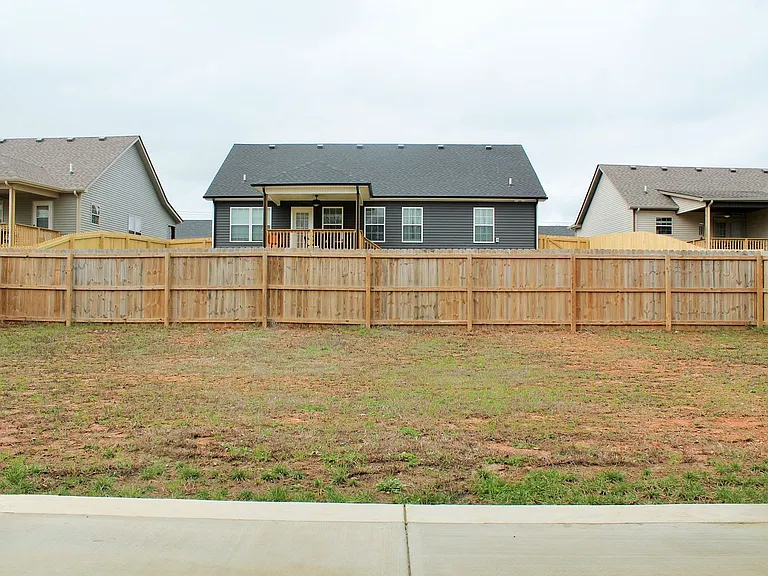 256 Azalea Dr — Photo 5