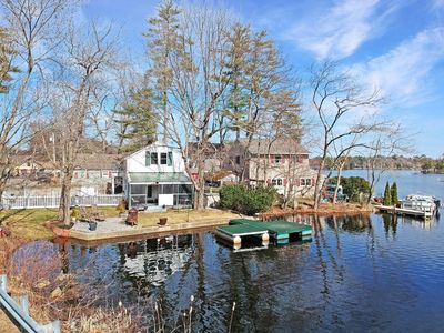 239 Shore Drive, Salem, NH, 03079