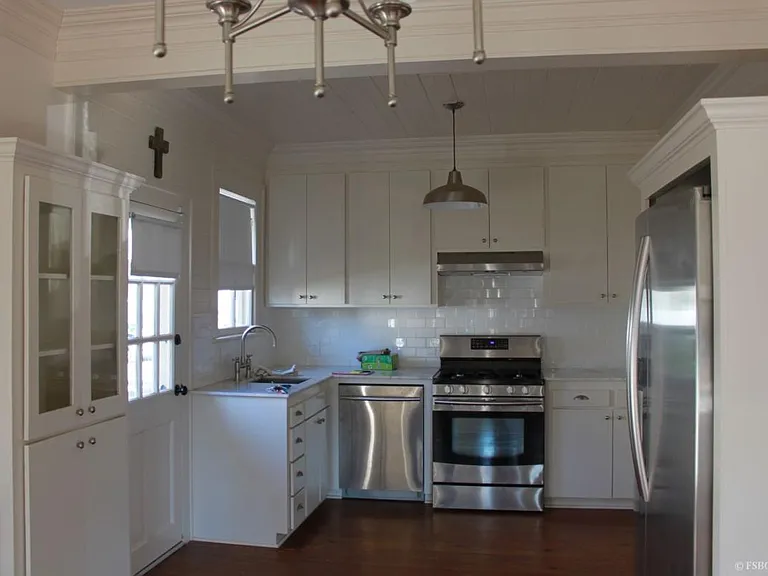 603 Mayflower St — Photo 4