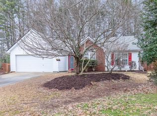 61 Winding Creek Ct, Dawsonville, GA 30534
