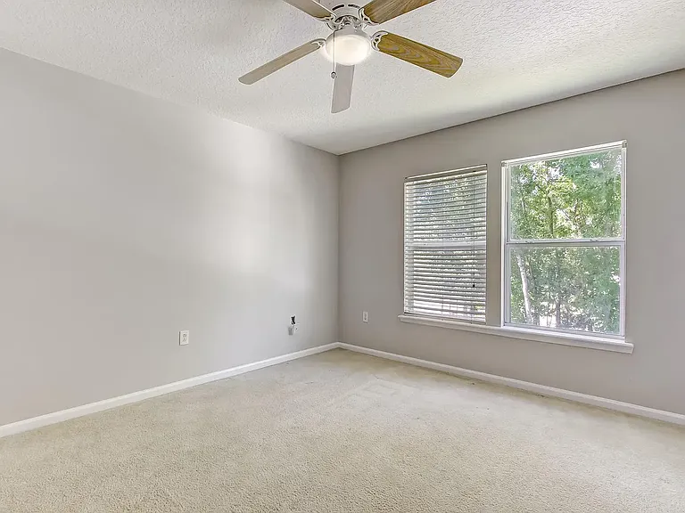 1412 Dunns Lake Dr — Photo 45
