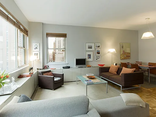 Sold by Sotheby's International Realty | media 5