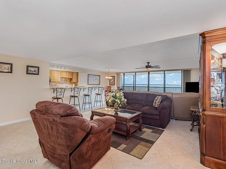 525 Indian River Ave SE #303 — Photo 5