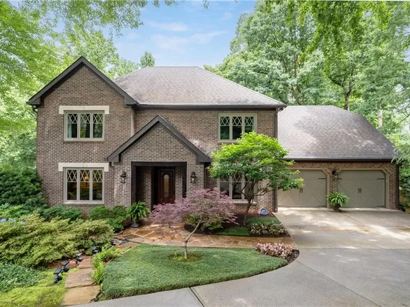 5049 Lake Ter, Marietta, GA 30068