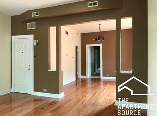 1318 N Maplewood Ave #101, Chicago, IL 60622