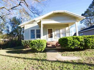 810 Cannon Ave, Bentonia, MS 39040