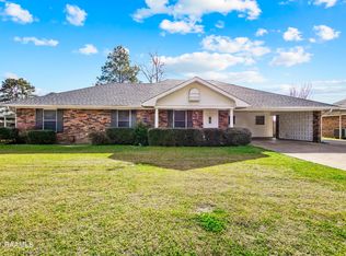 304 Maryview Farm Rd, Lafayette, LA 70507