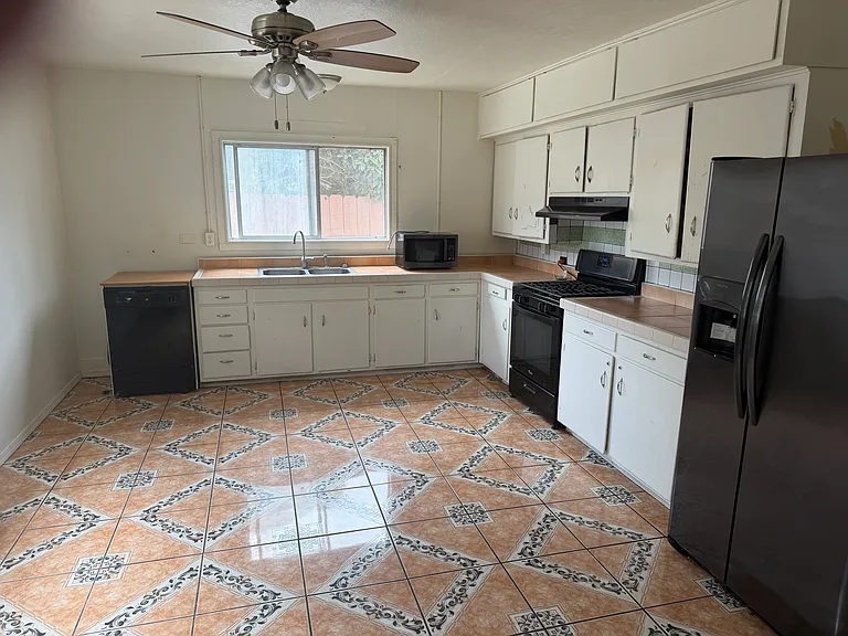 510-510 Rogge St #A — Photo 2