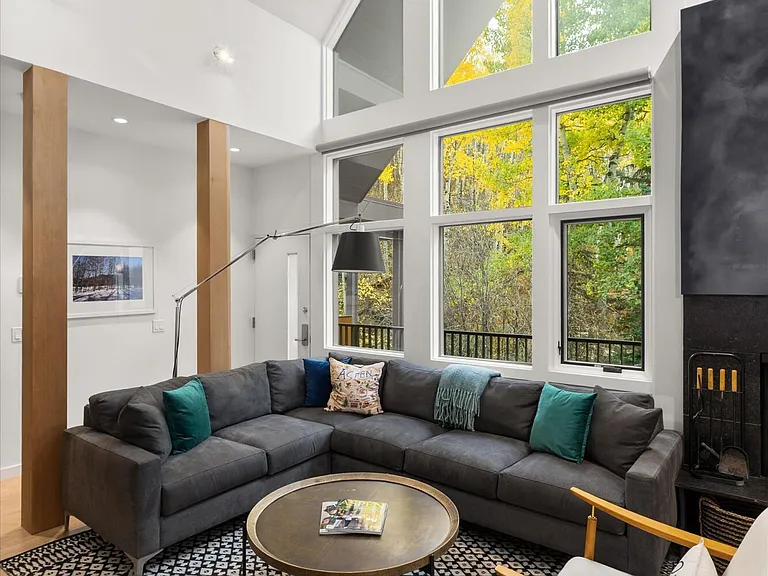 800 S Mill St #303C — Photo 4