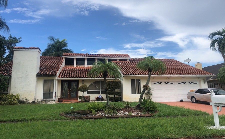 1st image of 7365 NW 52nd Ct