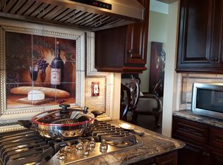 17660 Mountain Ct, Riverside, CA 92503