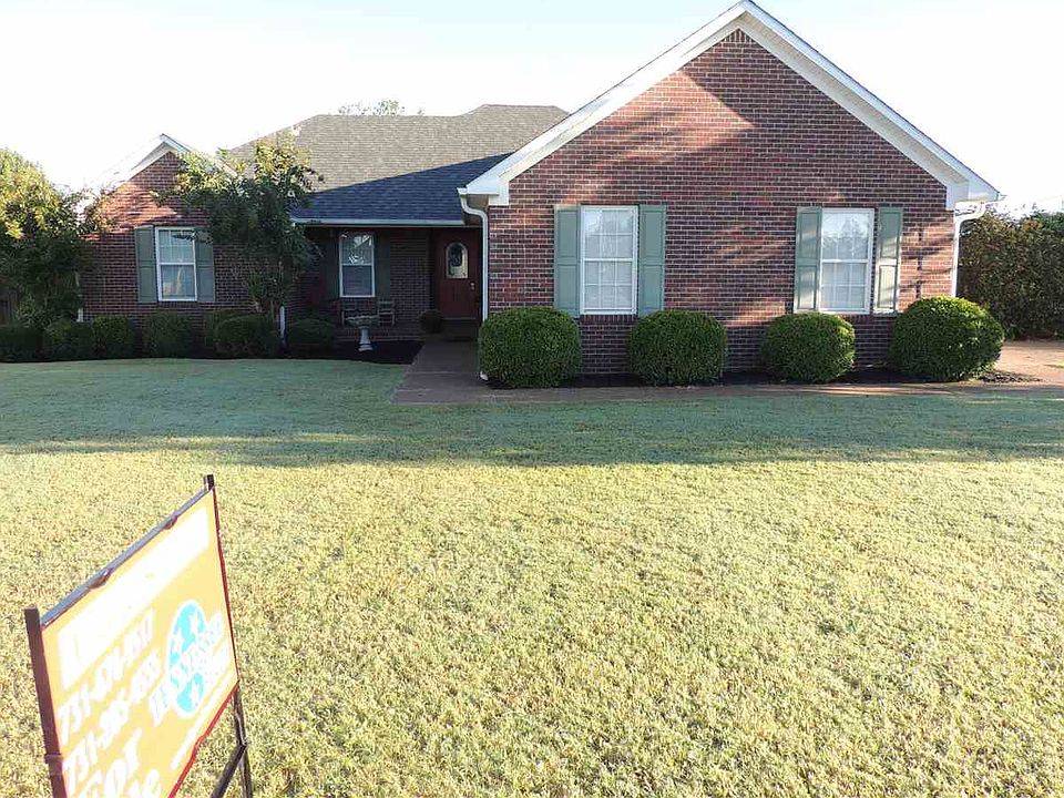 1st image of 900 Whispering Pine Cv