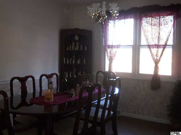 5th image of 2620 N Rosegarden Blvd