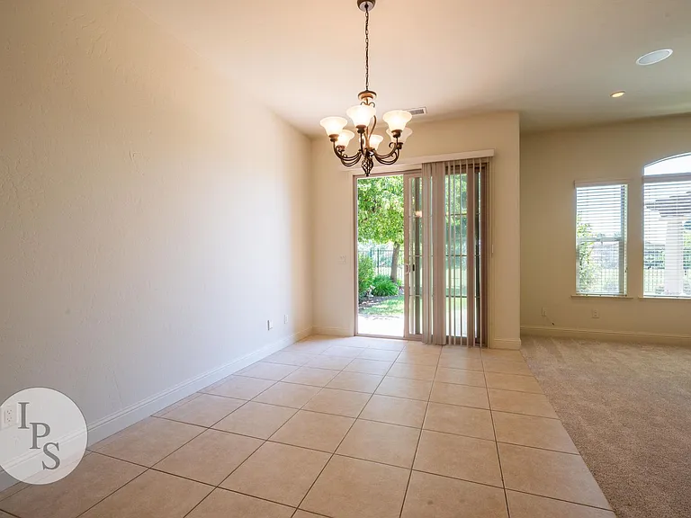 11348 N Via Montessori Dr — Photo 18