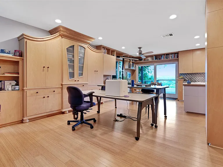 3309 Westhill Dr #B — Photo 5