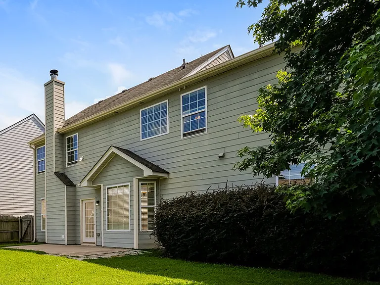 2701 Sedgeview Ln — Photo 16