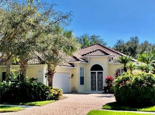 5861 Ferrara Dr, Sarasota, FL 34238