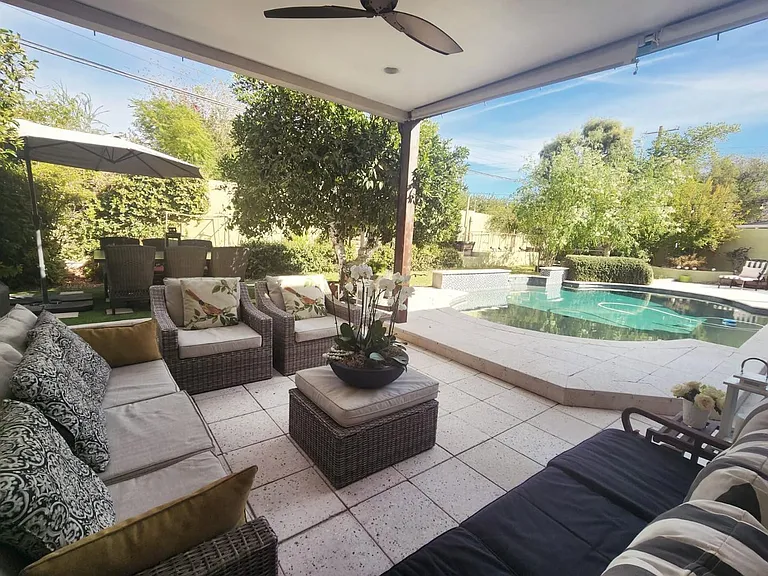 3230 E Colter St — Photo 26