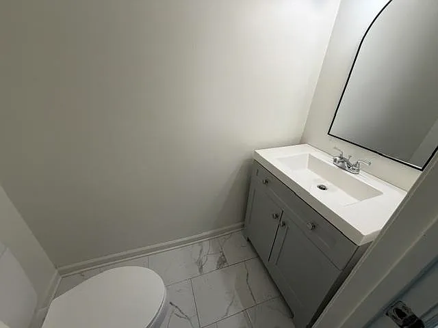 5730 Quince Rd — Photo 5