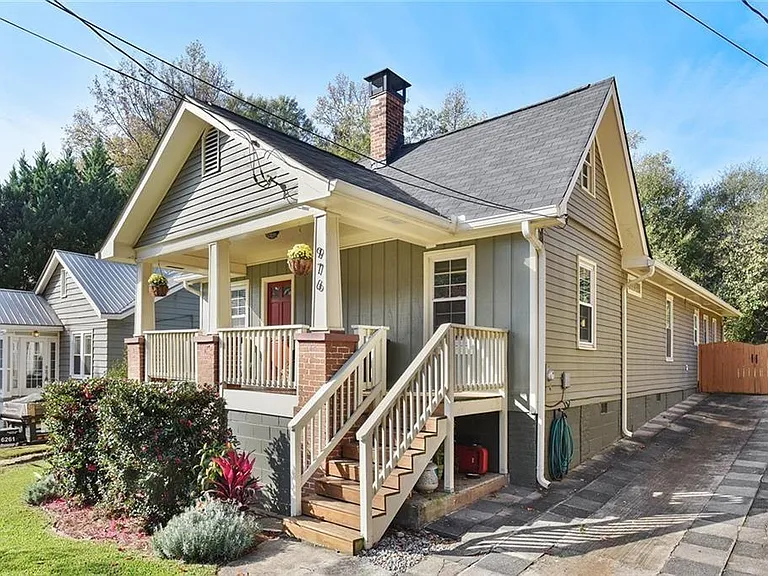976 Hall Pl NW — Photo 42