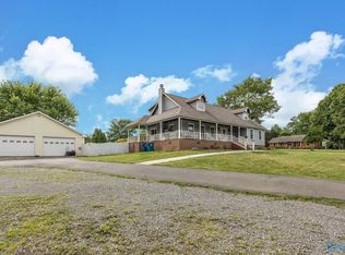 26 Rush Ln, Guntersville, AL 35976