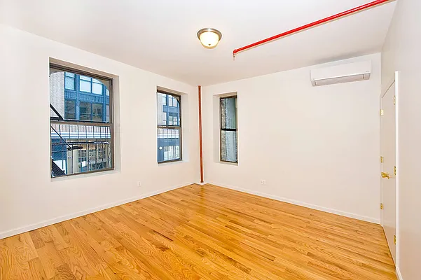 Rented by DYNY Inc | media 15