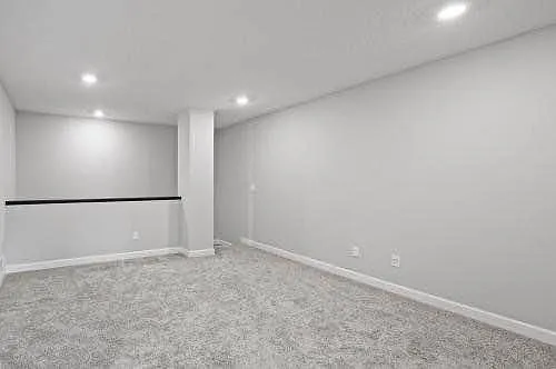 10904 Holly Pl N — Photo 27
