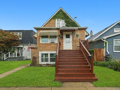 4922 W Argyle St, Chicago, IL, 60630