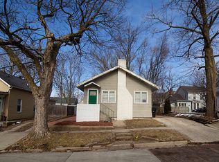 205 W Elm St, Bloomington, IL 61701