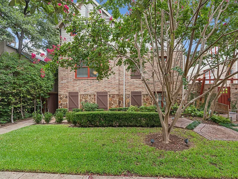 3444 Rankin St #A — Photo 2