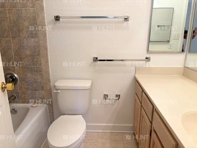 313 Willow Ln — Photo 7