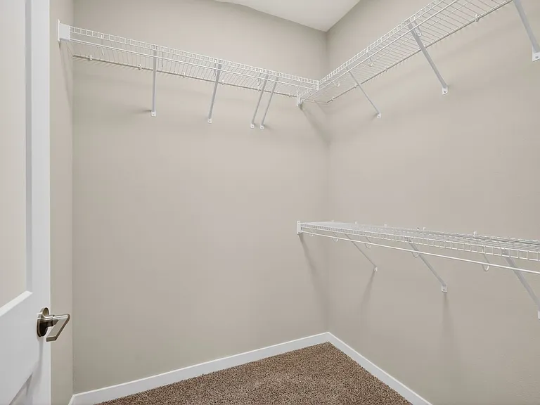Lexington Park Townhome Rentals — Photo 35