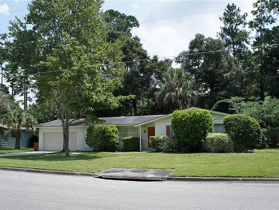 1st image of 2843 NW 21st Ter